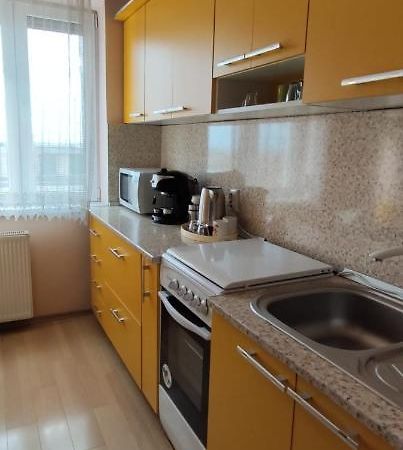 Central Vanilla Oradea Εξωτερικό φωτογραφία